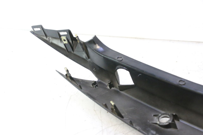 photo de CARENADO TRASERO IZQUIERDA KYMCO SUPER 8 2T 50 (2007 - 2013) - Inspección visual detallada