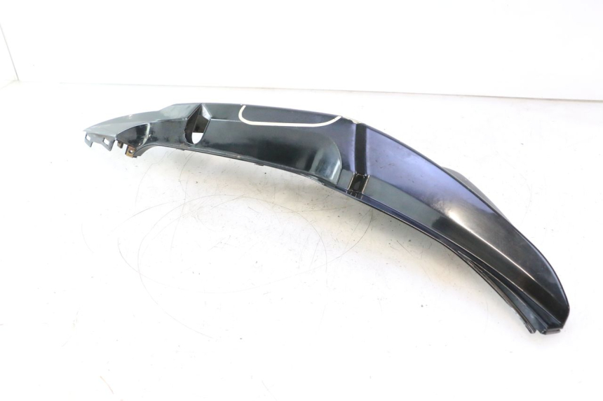 photo de CARENADO TRASERO IZQUIERDA KYMCO SUPER 8 2T 50 (2007 - 2013) - Detalles de los puntos de fijación