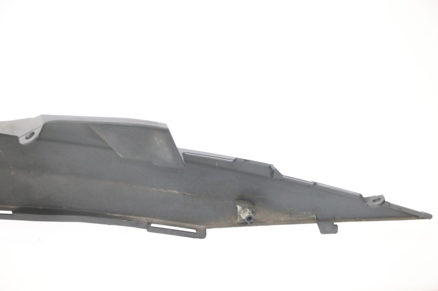 photo de CARENADO TRASERO IZQUIERDA SUZUKI BURGMAN 125 (2018 - 2021) - Vista general del producto