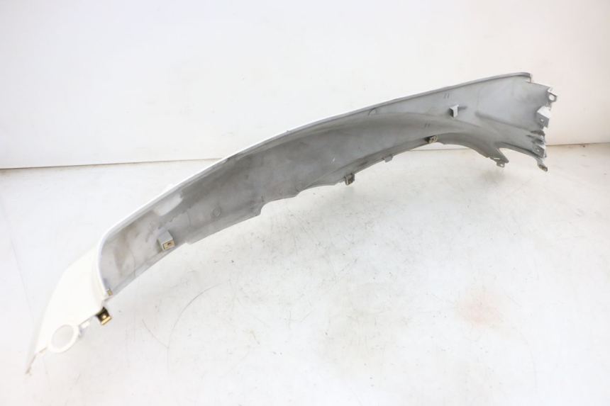 photo de CARENADO TRASERO IZQUIERDA PEUGEOT TWEET PRO EFI 4T 50 (2021 - 2022) - Otra vista del artículo