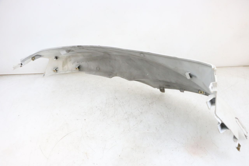 photo de CARENADO TRASERO IZQUIERDA PEUGEOT TWEET PRO EFI 4T 50 (2021 - 2022) - Características distintivas