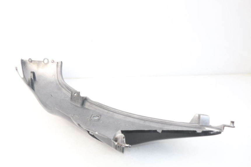 photo de CARENADO TRASERO IZQUIERDA SUZUKI UC EPICURO 125 (1999 - 2003) - Vista general del producto