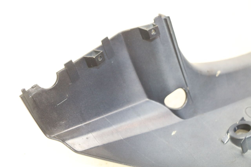 photo de FLANCO TRASERO IZQUIERDO KYMCO VITALITY 2T 50 (2004 - 2010) - Detalles de los puntos de fijación