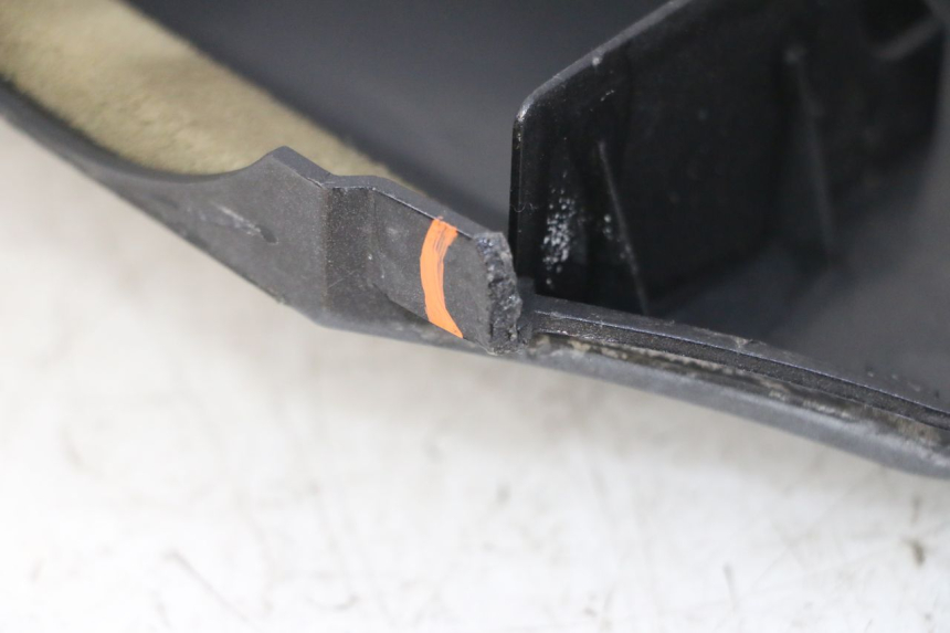 photo de CARENADO TRASERO IZQUIERDA MBK WAAP 125 (2008 - 2013) - Otra perspectiva