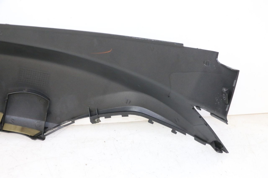 photo de CARENADO TRASERO IZQUIERDA MBK WAAP 125 (2008 - 2013) - Estado de la superficie y material