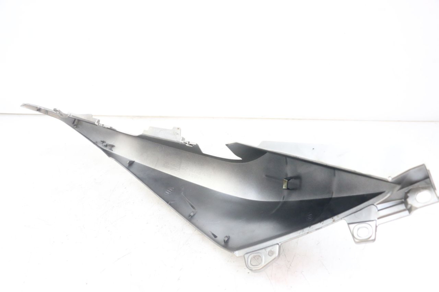 photo de FLANCO TRASERO IZQUIERDO YAMAHA XMAX X-MAX ABS 125 (2017 - 2020) - Vista general del producto