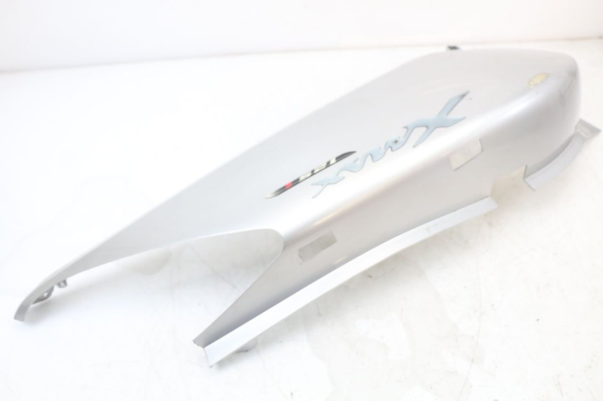 photo de FLANCO TRASERO IZQUIERDO YAMAHA XMAX X-MAX 125 (2006 - 2009) - Vista general del producto