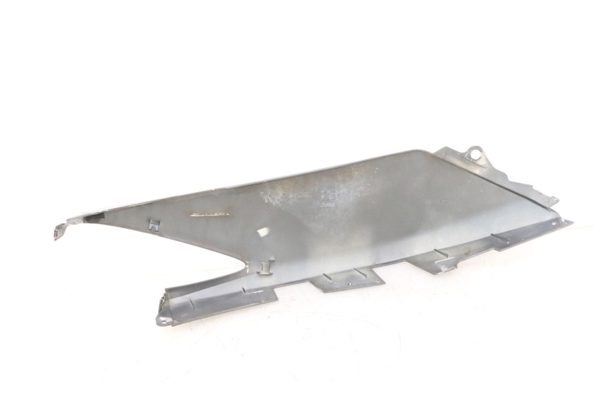 photo de FLANCO TRASERO IZQUIERDO YAMAHA X-MAX XMAX 125 (2010 - 2013) - Vista general del producto