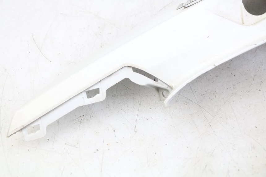 photo de FLANCO TRASERO IZQUIERDO KYMCO X-TOWN XTOWN 125 (2016 - 2021) - Detalles de los puntos de fijación