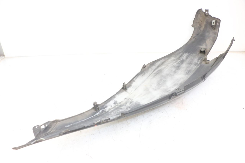 photo de FLANCO TRASERO IZQUIERDO PIAGGIO X10 125 (2012 - 2017) - Vista general del producto