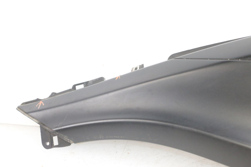 photo de FLANCO TRASERO IZQUIERDO PIAGGIO X10 125 (2012 - 2017) - Marcados y referencias originales