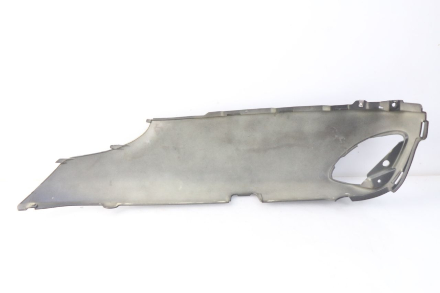 photo de FLANCO TRASERO IZQUIERDO PIAGGIO X9 EVOLUTION 125 (2003 - 2007) - Detalle de la pieza