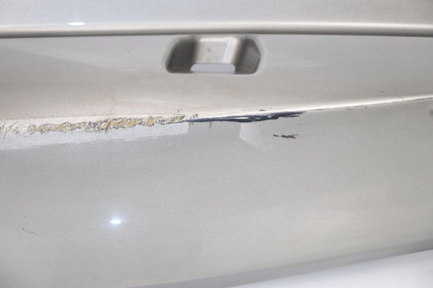photo de CARENADO TRASERO IZQUIERDA KYMCO XCITING 500 (2007 - 2010) - Estado de la superficie y material