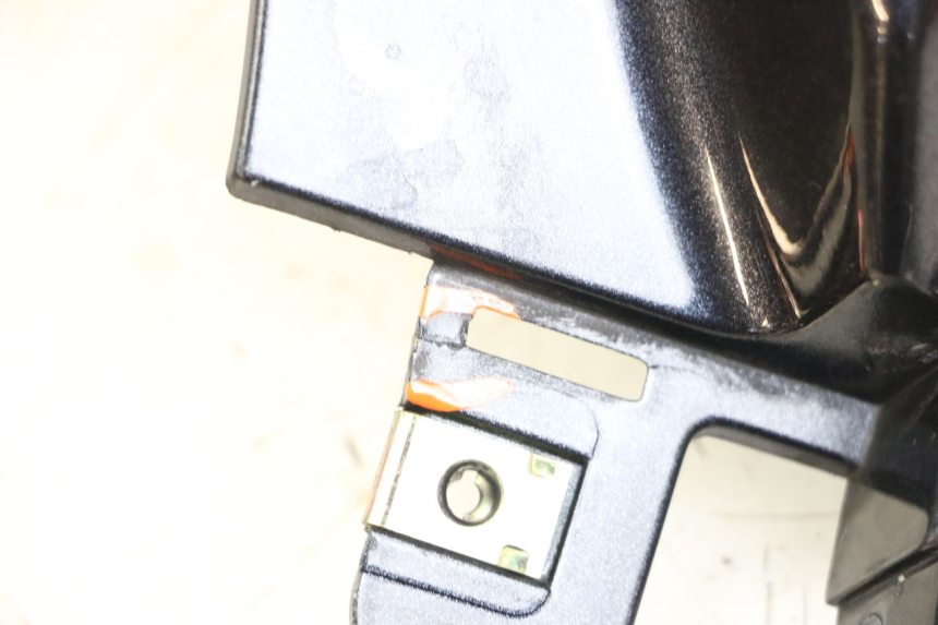 photo de FLANCO TRASERO IZQUIERDO KYMCO XCITING 250 (2006 - 2009) - Marcados y referencias originales