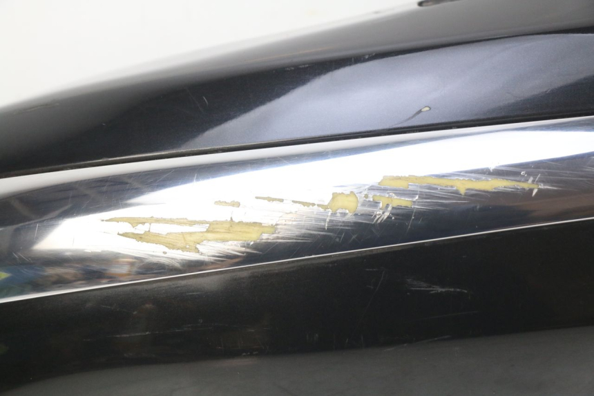 photo de FLANCO TRASERO IZQUIERDO PIAGGIO XEVO - X EVO 125 (2007 - 2017) - Otra vista del artículo