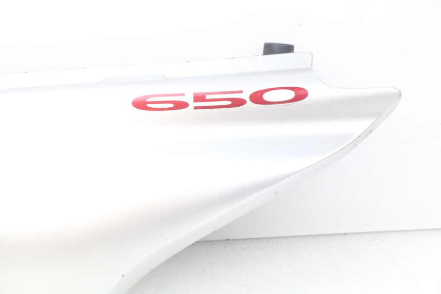 photo de FLANCO TRASERO IZQUIERDO SUZUKI XF FREEWIND 650 (1997 - 2003) - Detalles de los puntos de fijación