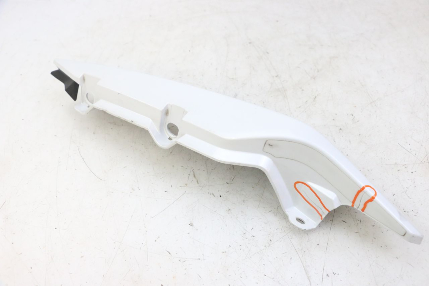 photo de CARENADO TRASERO IZQUIERDA YAMAHA XJ6 ABS 600 (2008 - 2016) - Marcados y referencias originales