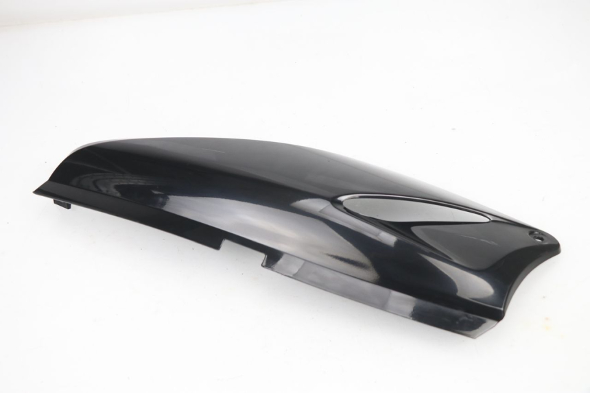 photo de CARENADO TRASERO IZQUIERDA HONDA XLV VARADERO 125 (2000 - 2006) - Primer plano técnico