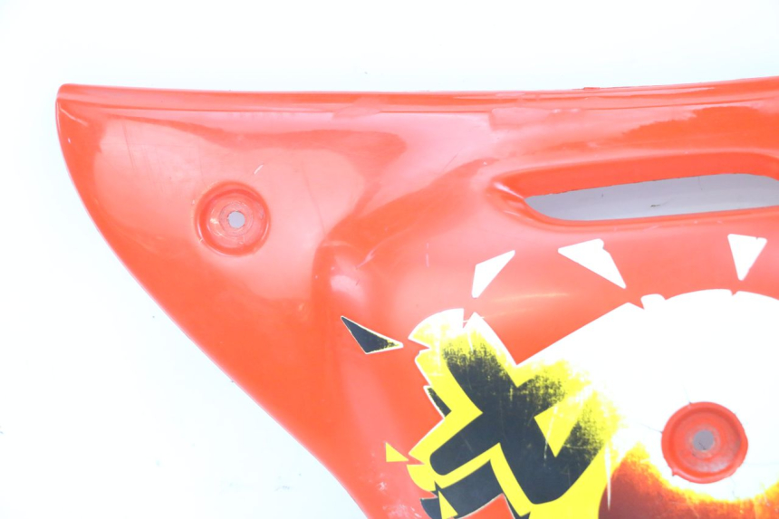 photo de FLANCO TRASERO IZQUIERDO PEUGEOT XP6 50 (1997 - 2003) - Detalles de los puntos de fijación