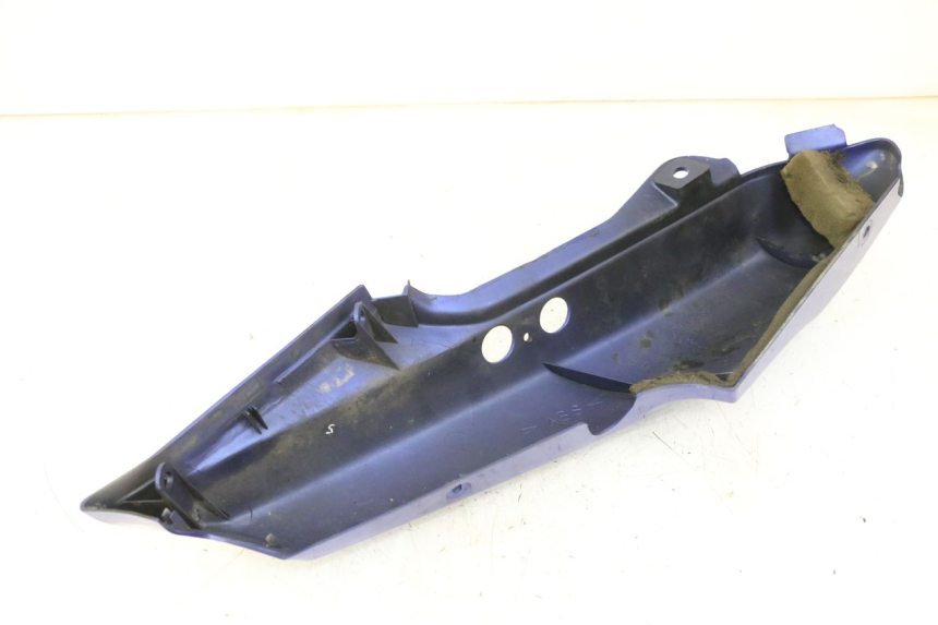 photo de CARENADO TRASERO IZQUIERDA YAMAHA FZS FAZER 600 (2001 - 2003) - Zoom estado de uso