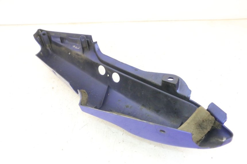 photo de CARENADO TRASERO IZQUIERDA YAMAHA FZS FAZER 600 (2001 - 2003) - Otra perspectiva