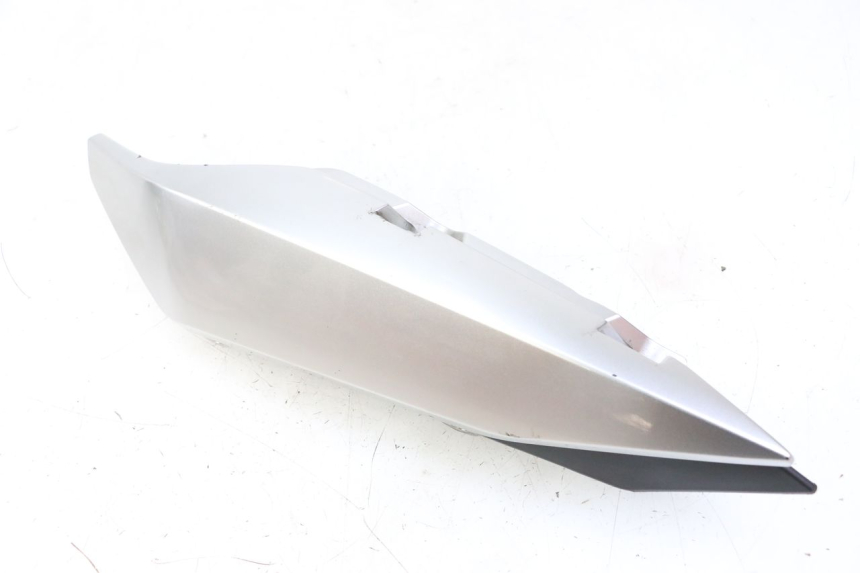 photo de CARENADO TRASERO IZQUIERDA YAMAHA XJ6 600 (2008 - 2016) - Vista principal