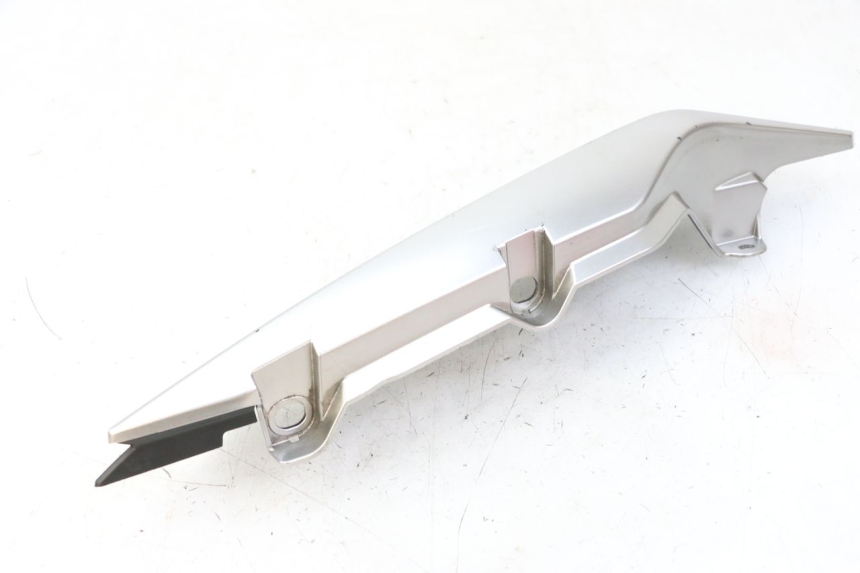 photo de CARENADO TRASERO IZQUIERDA YAMAHA XJ6 600 (2008 - 2016) - Otra vista del artículo