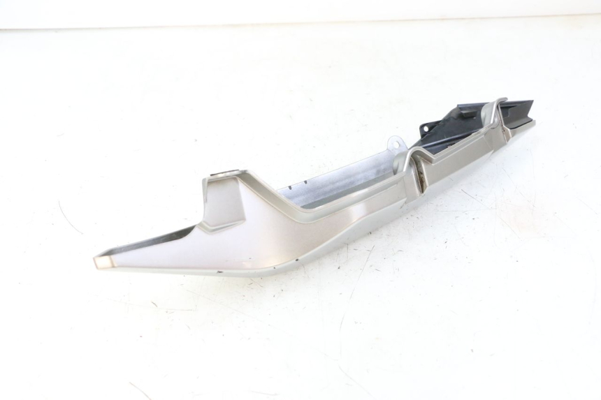 photo de CARENADO TRASERO IZQUIERDA YAMAHA XJ6 600 (2008 - 2016) - Otra perspectiva