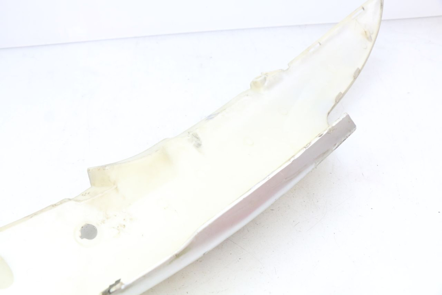 photo de FLANCO TRASERO IZQUIERDO YIYING YY50QT-10 50 (2007 - 2022) - Primer plano técnico