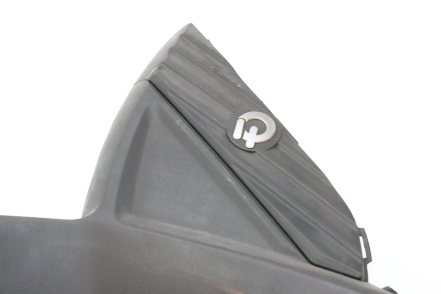 photo de CARENADO DELANTERO DERECHO QUADRO 4 4D 350 (2015 - 2018) - Ángulo de visión alternativo