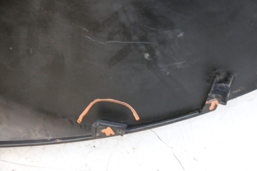 photo de CARENADO DELANTERO DERECHO QUADRO 4 4D 350 (2015 - 2018) - Vista general del producto