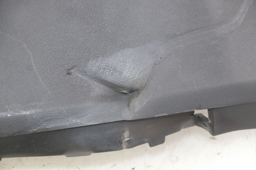 photo de FLANCO LATERAL DELANTERO DERECHO KYMCO AGILITY 16+ 4T 50 (2018 - 2023) - Marcados y referencias originales