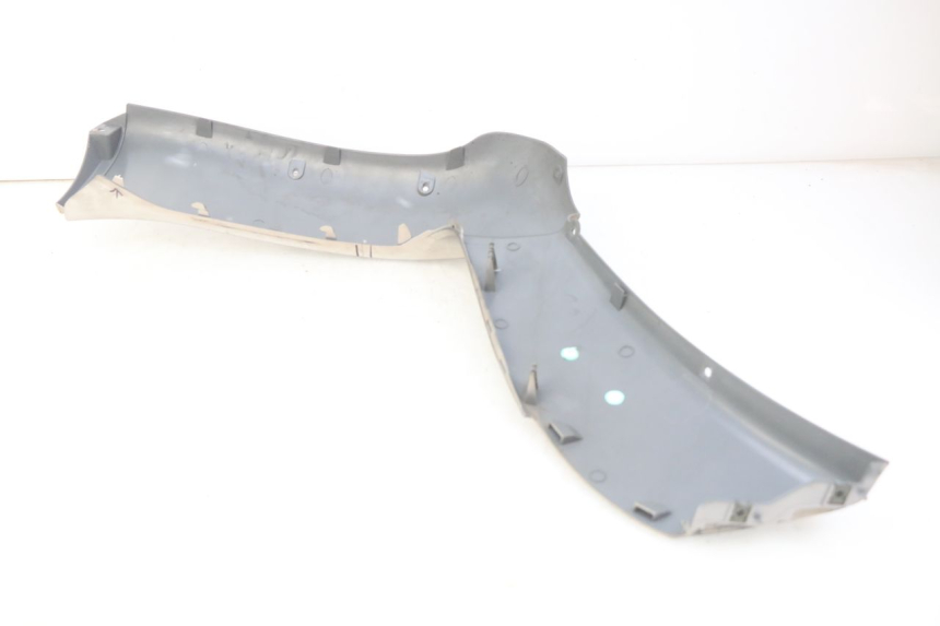 photo de FLANCO LATERAL DELANTERO DERECHO ECCITY ARTELEC 670 1 (2013 - 2017) - Zoom estado de uso