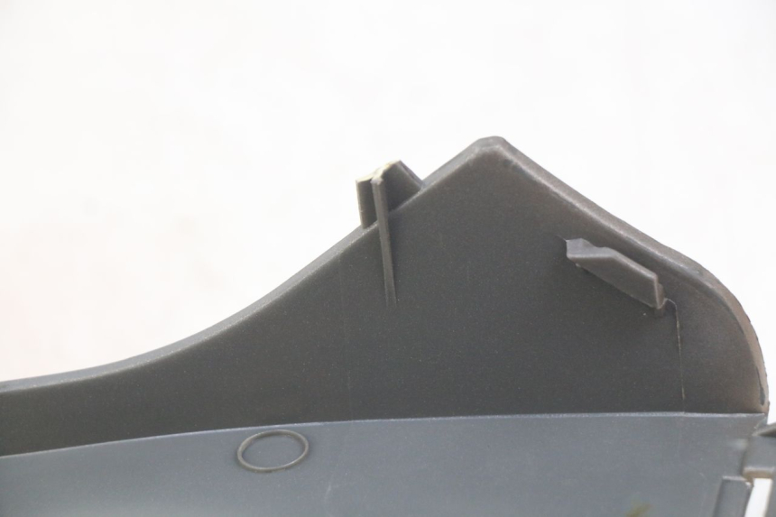 photo de FLANCO LATERAL DELANTERO DERECHO ECCITY ARTELEC 670 1 (2013 - 2017) - Estado de la superficie y material