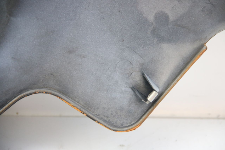 photo de FLANCO LATERAL DELANTERO DERECHO APRILIA ATLANTIC 500 (2002 - 2003) - Inspección visual detallada