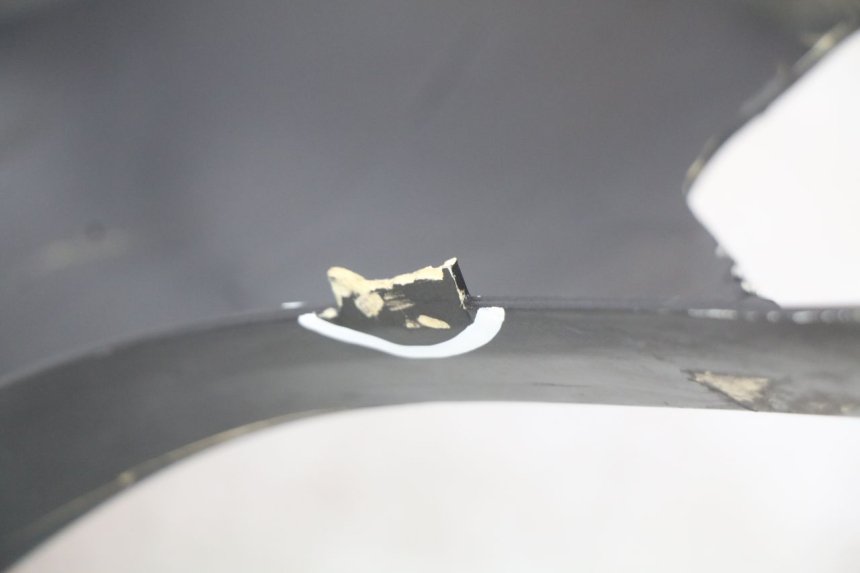 photo de FLANCO LATERAL DELANTERO DERECHO BMW C1 125 (2000 - 2003) - Primer plano técnico