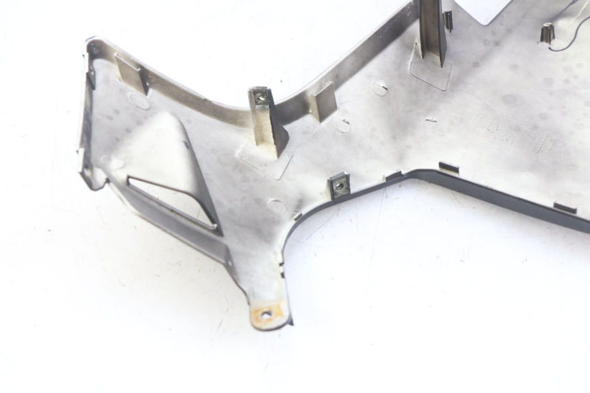 photo de FLANCO LATERAL DELANTERO DERECHO ORCAL CAVARO 4T 50 (2019 - 2023) - Zoom sobre los componentes