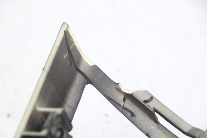 photo de FLANCO LATERAL DELANTERO DERECHO ORCAL CAVARO 4T 50 (2019 - 2023) - Foto de producto adicional