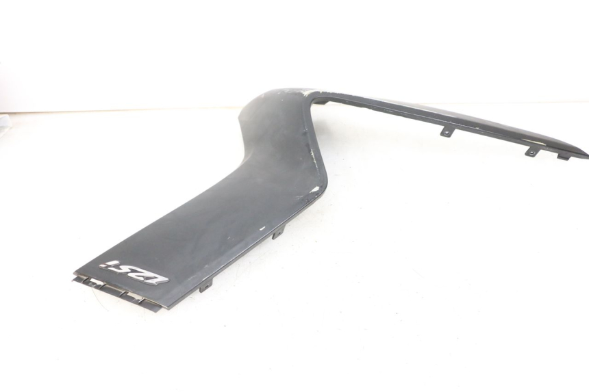 photo de CARENADO DELANTERO DERECHO KYMCO DINK STREET 125 (2009 - 2014) - Detalles de los puntos de fijación