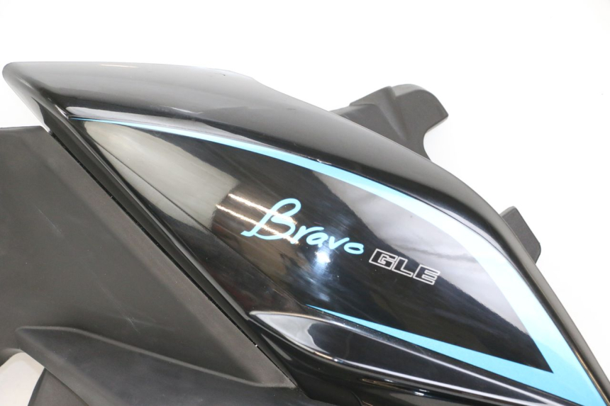 photo de CARENADO DELANTERO DERECHO EBROH BRAVO GLE 1 (2020 - 2024) - Zoom estado de uso