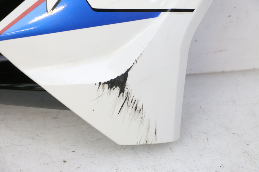 photo de CARENADO DELANTERO DERECHO BMW G310 R 310 (2016 - 2020) - Características distintivas