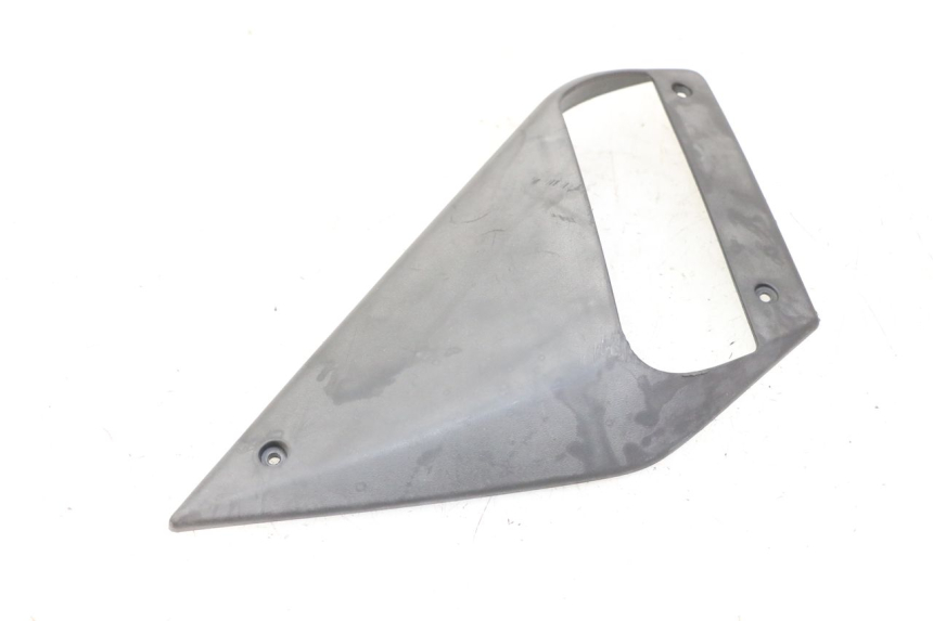 photo de CARENADO DELANTERO DERECHO GILERA NEXUS 300 (2008 - 2013) - Otra perspectiva