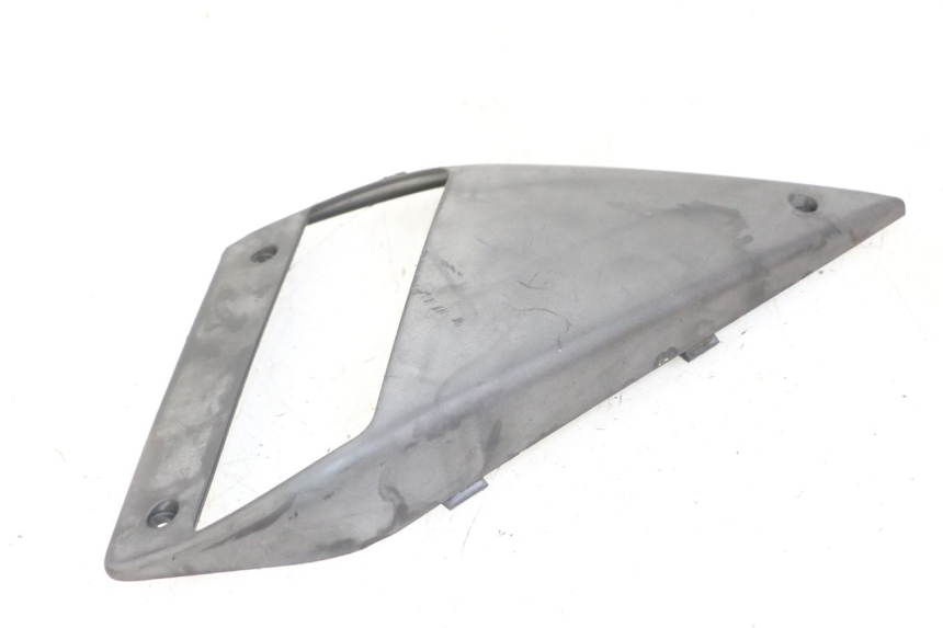 photo de CARENADO DELANTERO DERECHO GILERA NEXUS 300 (2008 - 2013) - Vista general del producto