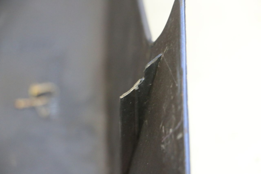 photo de CARENADO DELANTERO DERECHO KAWASAKI GPX R WARBIRD 600 (1988 - 1993) - Detalle de la pieza