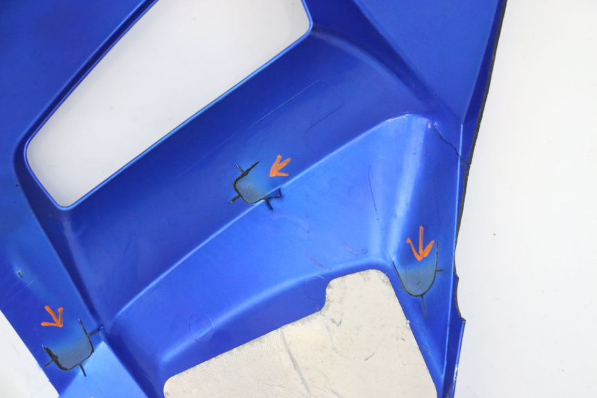 photo de CARENADO DELANTERO DERECHO SUZUKI GSX F GSXF 650 (2007 - 2015) - Primer plano técnico