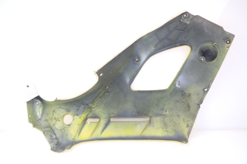 photo de CARENADO DELANTERO DERECHO SUZUKI GSXF GSX F 600 (1988 - 1997) - Marcados y referencias originales