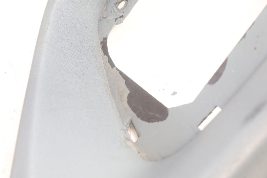 photo de CARENADO LATERAL DELANTERO DERECHO INFERIOR GILERA RUNNER SP 50 (2002 - 2004) - Detalles de los puntos de fijación