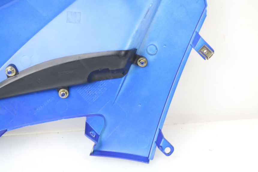 photo de CARENADO DELANTERO DERECHO PEUGEOT JET FORCE CARBU 50 (2003 - 2016) - Vista general del producto