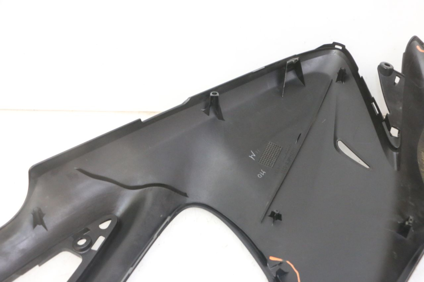 photo de CARENADO DELANTERO DERECHO HONDA NTV DEAUVILLE ABS 700 (2007 - 2016) - Detalle de la pieza