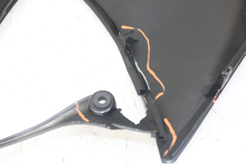 photo de CARENADO DELANTERO DERECHO HONDA NTV DEAUVILLE ABS 700 (2007 - 2016) - Zoom estado de uso